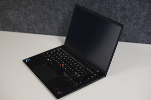 Lenovo Thinkpad X1 Carbon Gen9 14" / I5-1145G7 / 16 GB / 1TB (1 foto / 5)