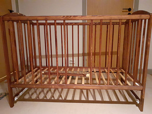 Кроватка drewex с ящиком
