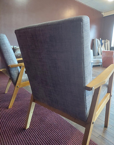 Täielikult uuendatud tugitoolid (2 foto / 3)