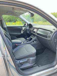 Продается Skoda Kodiaq Ambition 4*4 (10 фото из 15)