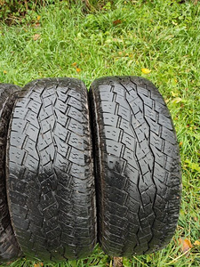Talverehvid/lamellid 265/65 R17 Toyo (3 foto / 6)