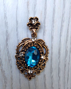 Серьги / kõrvarõngad (3 фото из 4)
