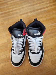 Кроссовки Puma Boys K/S № 40 (1 фото из 4)