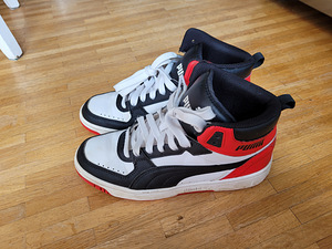 Кроссовки Puma Boys K/S № 40 (2 фото из 4)