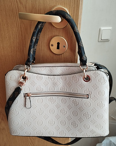 Guess Carlson Girlfriend Satchel käekott (2 foto / 7)