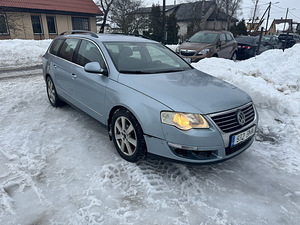 Volkswagen Passat b6 1.9 77kw 2009 (3 foto / 4)