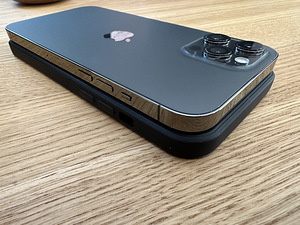 iPhone 12 Pro макс 128 ГБ (5 фото из 8)