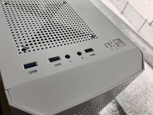 Aerocool arvuti: GTX 1060, i5 (3 foto / 4)