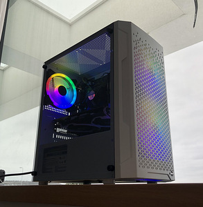 Mänguriarvuti: GTX 960 / i5 (7 foto / 7)