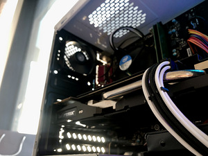 GTX 970 / i5 Gaming PC (2 foto / 5)