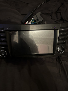 W211 android makk + opti cable box (2 фото из 2)