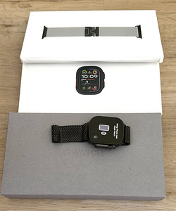 Apple Watch Ultra 2 49MM Black Milanese Loop (2 foto / 2)