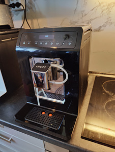 Krups Evidence EA89 täisautomaatne espressomasin/ kohvimasin (3 foto / 4)