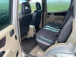 NISSAN TERRANO 4x4 (7 foto / 8)