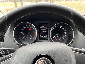 SKODA YETI 2.0TDI 85KW (10 foto / 10)