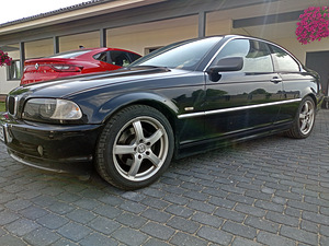 BMW 325ci (2 foto / 7)