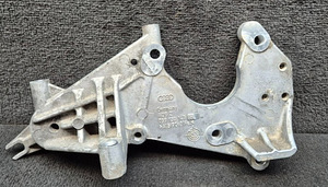 Kütuse sissepritsepumba kronstein audi 3.0d 171kw (2 foto / 4)