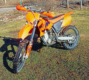 KTM 250 SX-F 06 (1 foto / 3)
