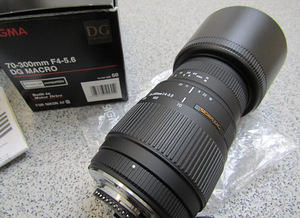 Sigma lens 70-300mm f/4-5.6 DG Macro. for Nikon (2 foto / 7)