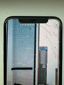 iPhone 11 Pro 256GB Space Gray (2 foto / 4)