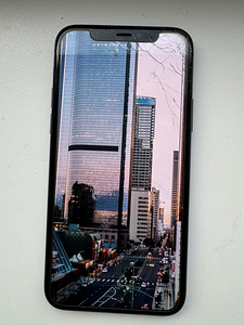 iPhone 11 Pro 256GB Space Gray (3 foto / 4)