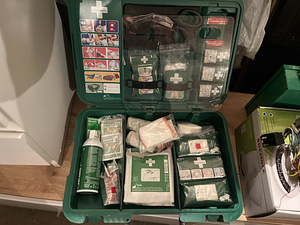 Esmaabikomplekt XL, Cederroth (2 foto / 3)