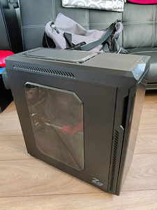 1080 Ti i7-7700k Mänguri arvuti (2 foto / 3)
