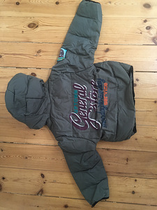 Benetton куртка 90 (2 фото из 2)