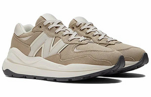 New Balance, 39 (1 фото из 5)