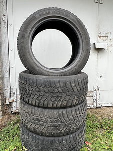 Kumho Tyres 225/55 R17 (1 foto / 2)