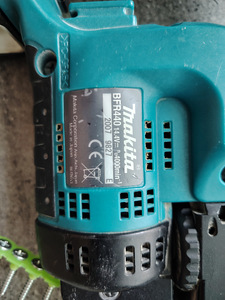 Makita BFR 440 (2 foto / 2)