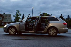 Audi a6 avant (3 фото из 9)