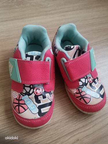 Adidas кроссовки для девочки, размер24 (фото #1)