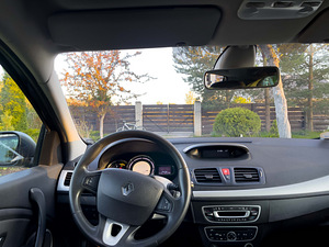 Renault Megane Grandtour (10 foto / 11)