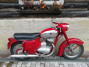 JAWA 250 (2 foto / 2)