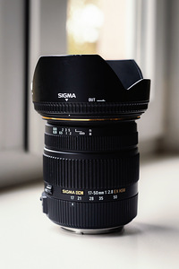 SIGMA 17-50mm F2.8 EX DC CANON (1 foto / 2)