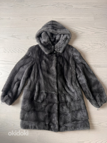 EST: Naaritsakasukas Kopenhagen Fur (Burgundy Quality)