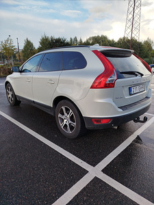 Volvo xc60 2012 d3 (4 foto / 7)
