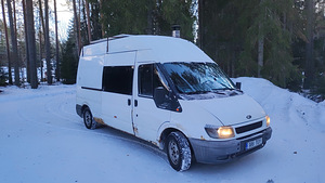 Ford Transit 2004 Camper/Autoelamu (3 foto / 10)