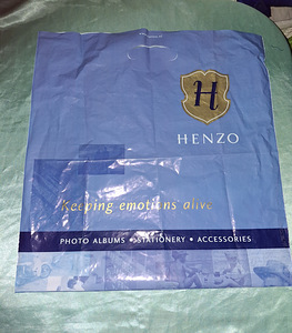 Henzo firmakilekott (2 foto / 4)