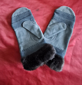 Nahast töökindad mustad, punased sinised (4 foto / 8)