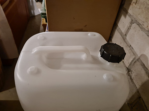 Plastmassist taara kanister pudel 25L valge/läbipaistev (2 foto / 2)