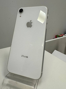 iPhone XR (2 foto / 4)