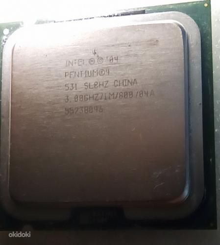 Intel Pentium '04 (foto #2)