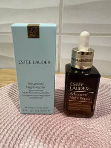 ESTEE LAUDER NIGHT REPAIR (1 foto / 2)