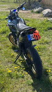 2010 Yamaha WR125X (3 foto / 4)