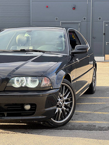 BMW e46 Coupe 2.2i R6 (2 foto / 9)