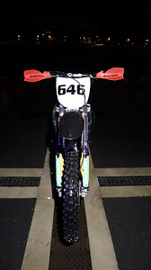 Kawasaki KX250F 2011 (6 foto / 9)