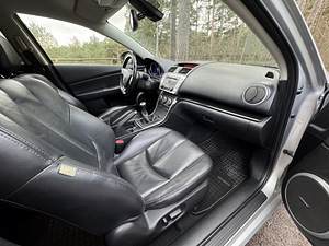 Mazda 6 Sport Wagon 2.0 103 kW (7 foto / 15)