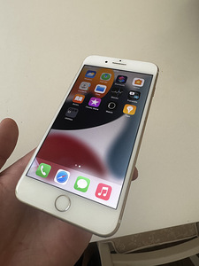 iPhone 7 Plus новый аккумулятор. (6 фото из 6)